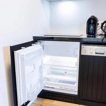 Apartment Moderne Ferienunterkunft In Ruhiger Lage Und Nur 7 Gehminuten Vom Entfernt - Hoher Schlafkomfort Und Gartenzugang Fuer Ideale Erholung An Der Ostsee