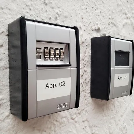شقة Moderne Ferienunterkunft In Ruhiger Lage Und Nur 7 Gehminuten Vom Entfernt - Hoher Schlafkomfort Und Gartenzugang Fuer Ideale Erholung An Der Ostsee شاربوتس